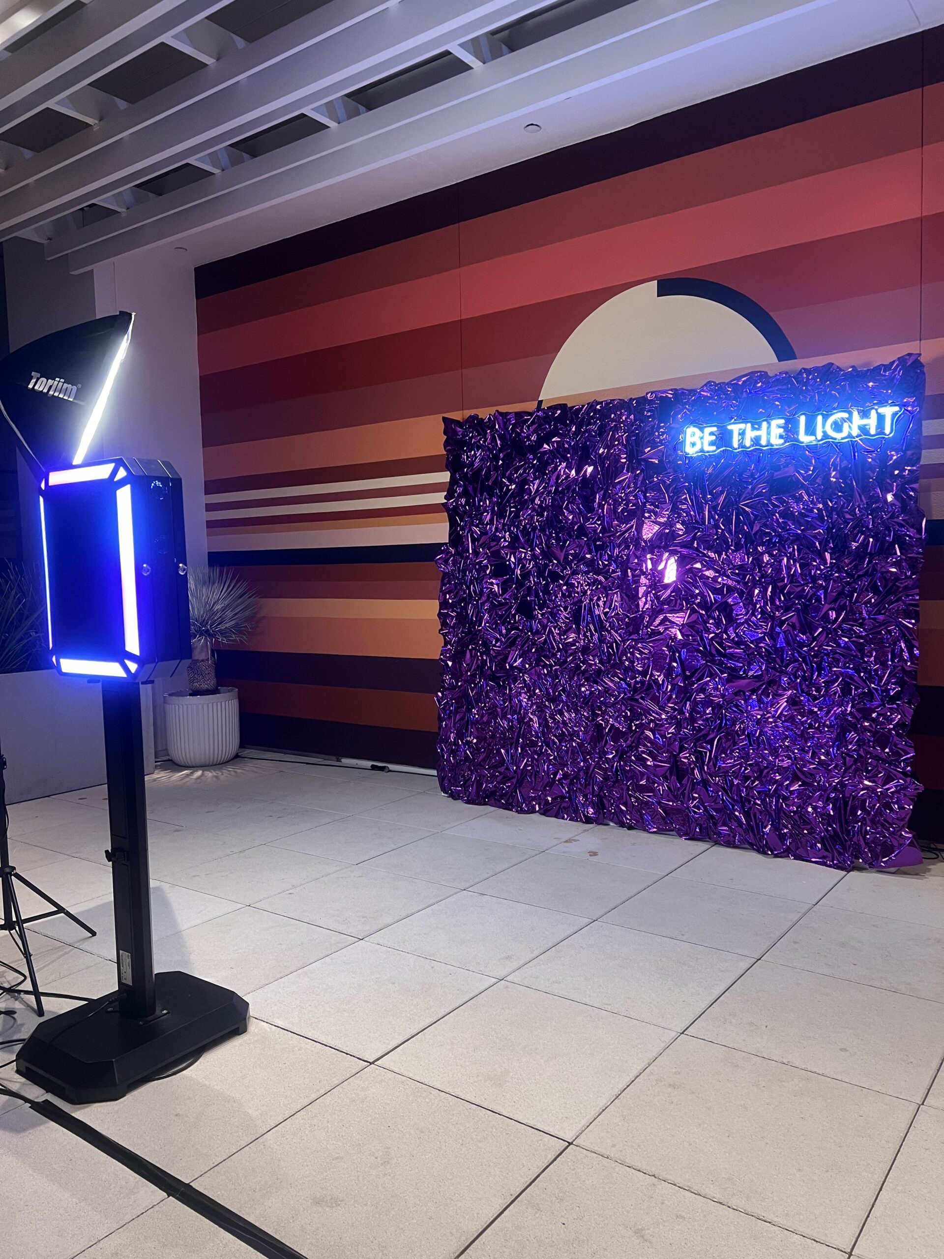 DSLR BOOTH COVER scaled